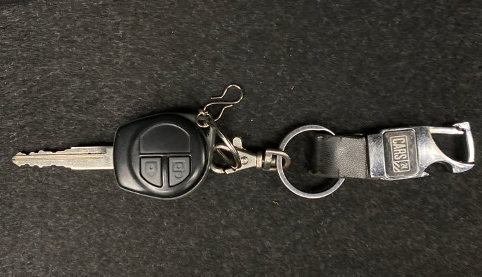 2016 Maruti Swift Dzire VXI OPT, Petrol, Manual, 21,704 km, Key Close Up