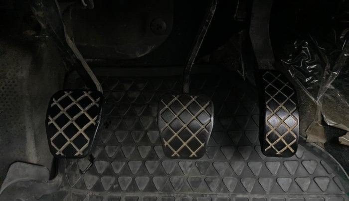 2019 Volkswagen Polo Trendline 1.0 L Petrol, Petrol, Manual, 30,110 km, Pedals