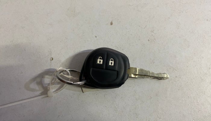 2018 Maruti Dzire VXI, Petrol, Manual, 87,151 km, Key Close Up