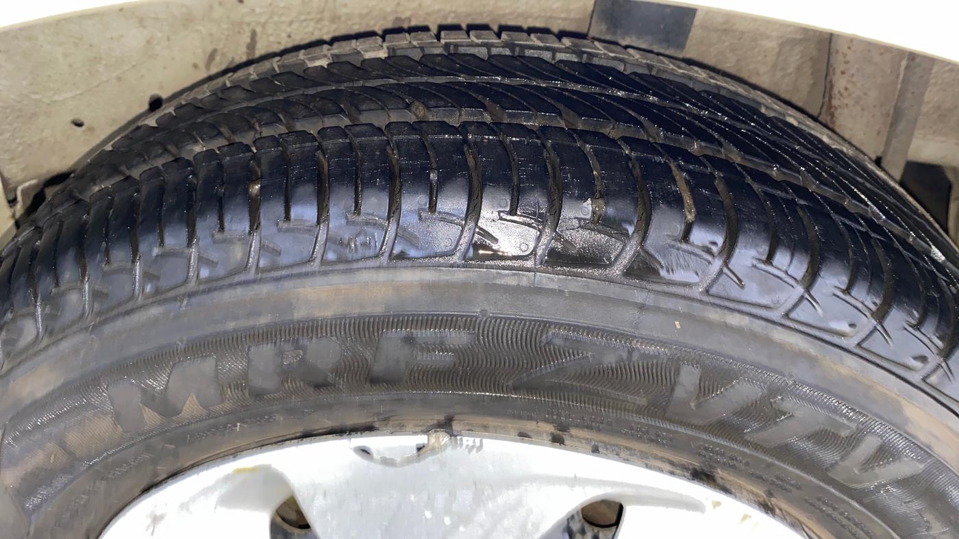 2017 Maruti Celerio ZXI AMT, Petrol, Automatic, 43,831 km, Left Rear Tyre Tread