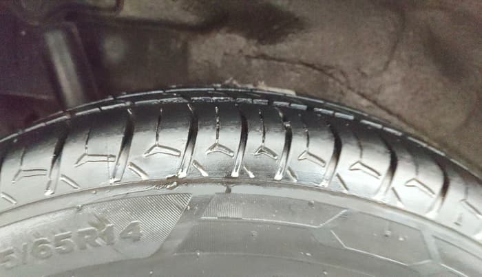 2017 Maruti Wagon R 1.0 VXI, Petrol, Manual, 66,480 km, Right Rear Tyre Tread