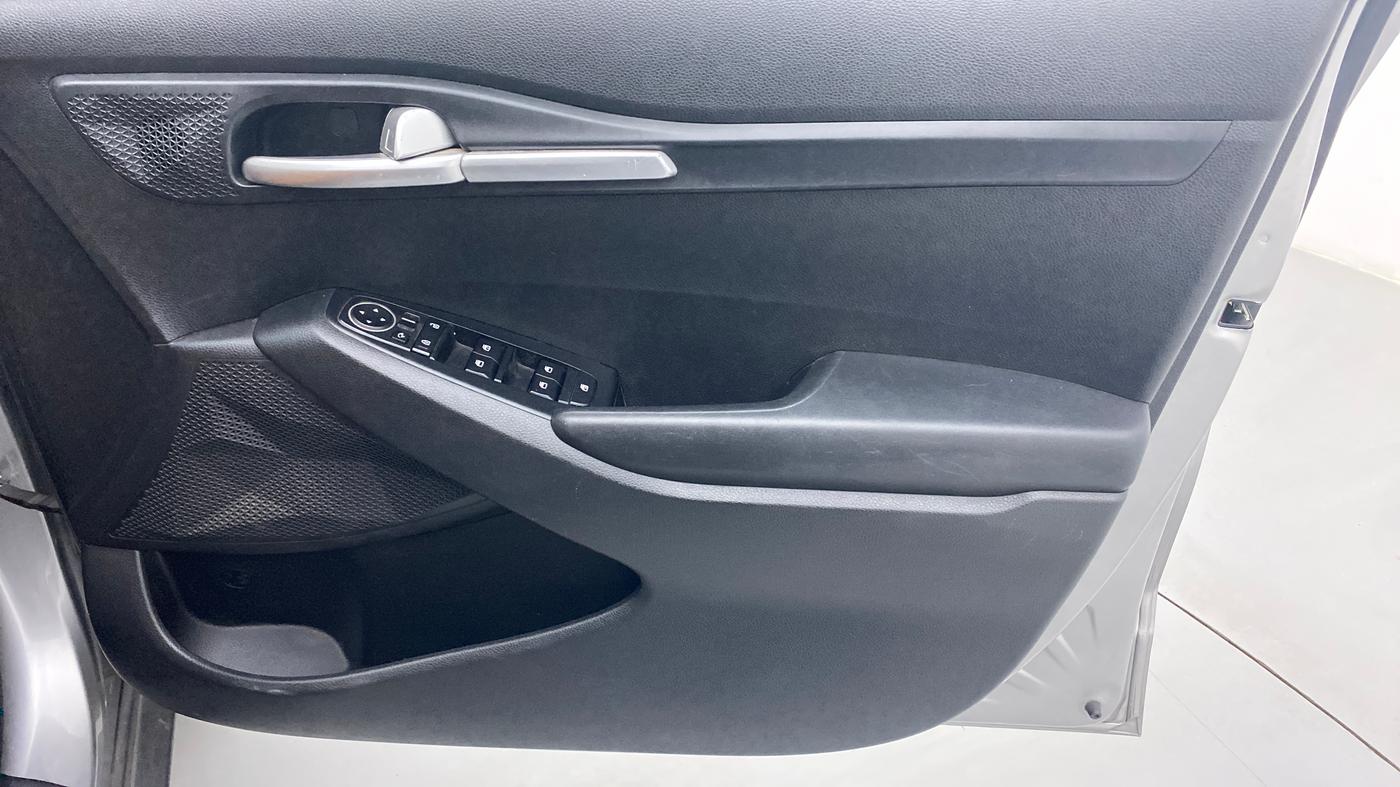 2019 KIA SELTOS HTK PLUS AT 1.5 DIESEL, Diesel, Automatic, 55,081 km, Driver Side Door Panels Control