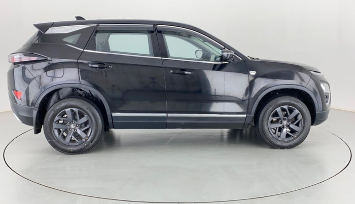 2021 Tata Harrier XZA+ DARK EDITION, Diesel, Automatic, 43,670 km, Right Side View