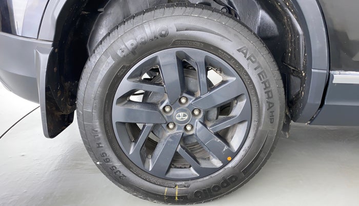 2021 Tata Harrier XZA+ DARK EDITION, Diesel, Automatic, 43,670 km, Right Rear Wheel