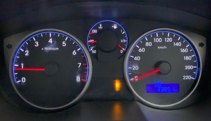2013 Hyundai i20 MAGNA (O) 1.2, Petrol, Manual, 33,850 km, Odometer Image