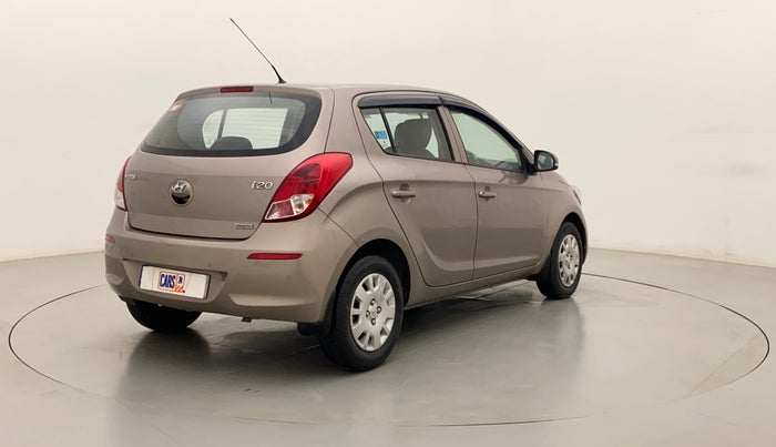 2013 Hyundai i20 MAGNA (O) 1.2, Petrol, Manual, 33,850 km, Right Back Diagonal