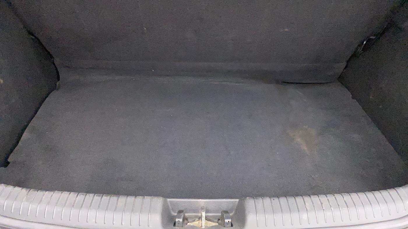2013 Hyundai i20 MAGNA (O) 1.2, Petrol, Manual, 33,850 km, Boot Inside