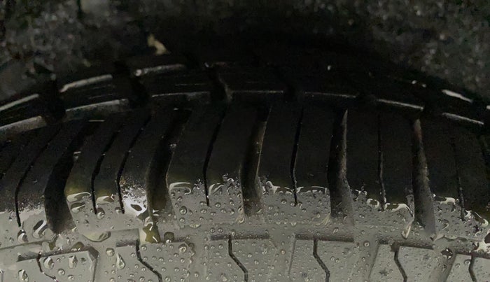 2010 Hyundai i10 MAGNA 1.2, Petrol, Manual, 59,019 km, Right Rear Tyre Tread