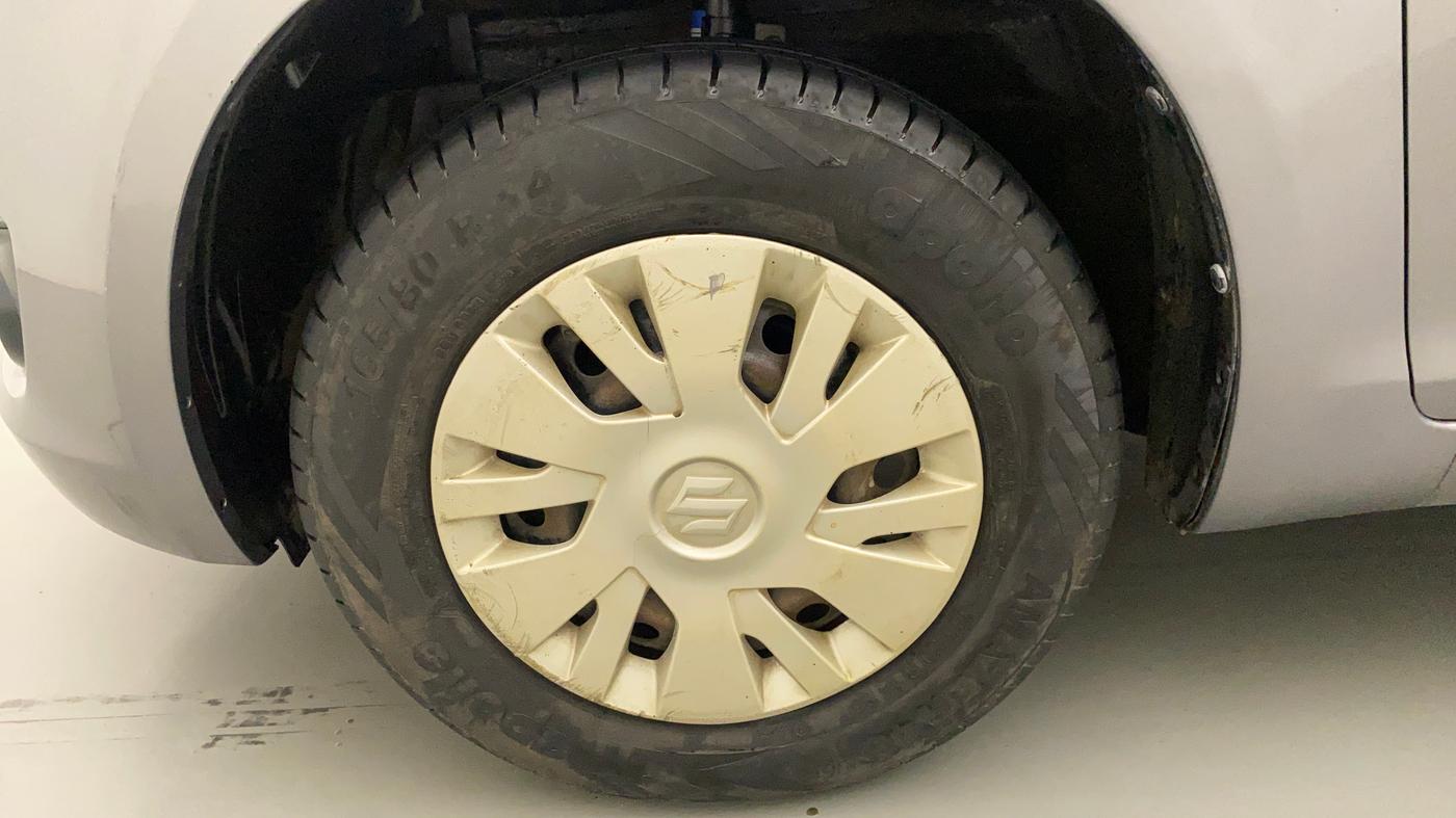 2013 Maruti Swift VXI, Petrol, Manual, 56,039 km, Left Front Wheel