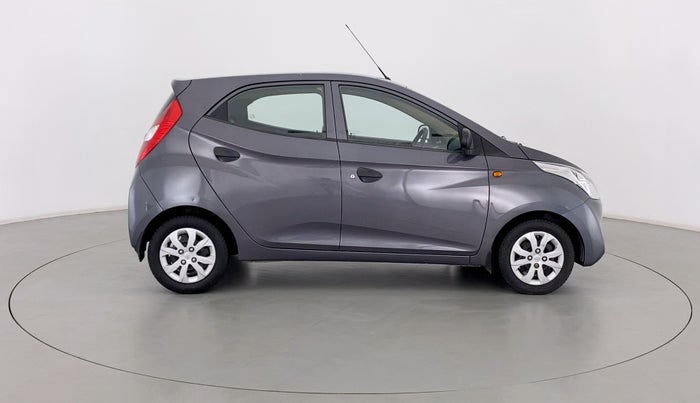 2018 Hyundai Eon MAGNA PLUS, Petrol, Manual, 22,970 km, Right Side View