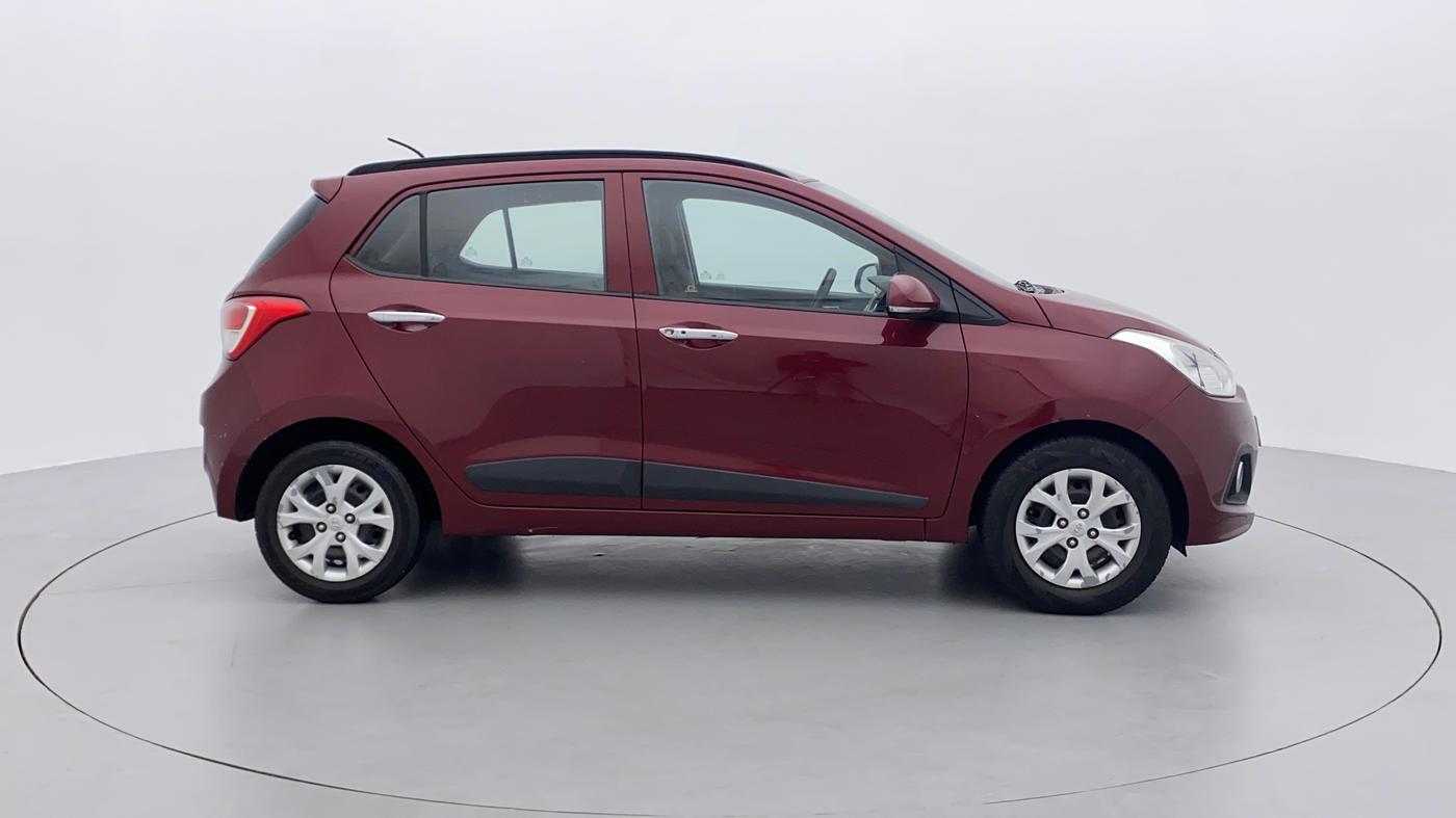 2013 Hyundai Grand i10 SPORTZ 1.2 KAPPA VTVT, Petrol, Manual, 77,847 km, Right Side View