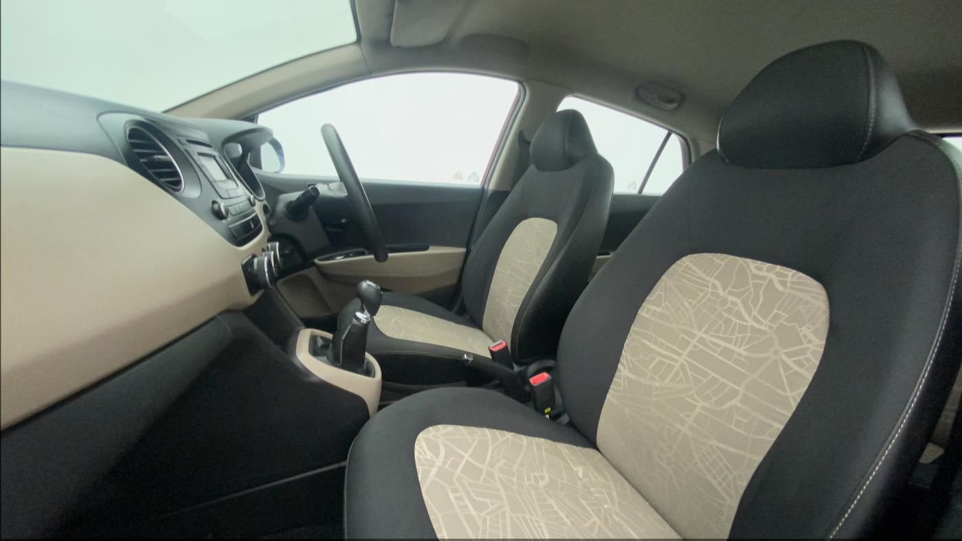 2013 Hyundai Grand i10 SPORTZ 1.2 KAPPA VTVT, Petrol, Manual, 77,847 km, Right Side Front Door Cabin
