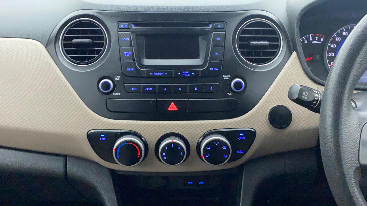 2013 Hyundai Grand i10 SPORTZ 1.2 KAPPA VTVT, Petrol, Manual, 77,847 km, Air Conditioner