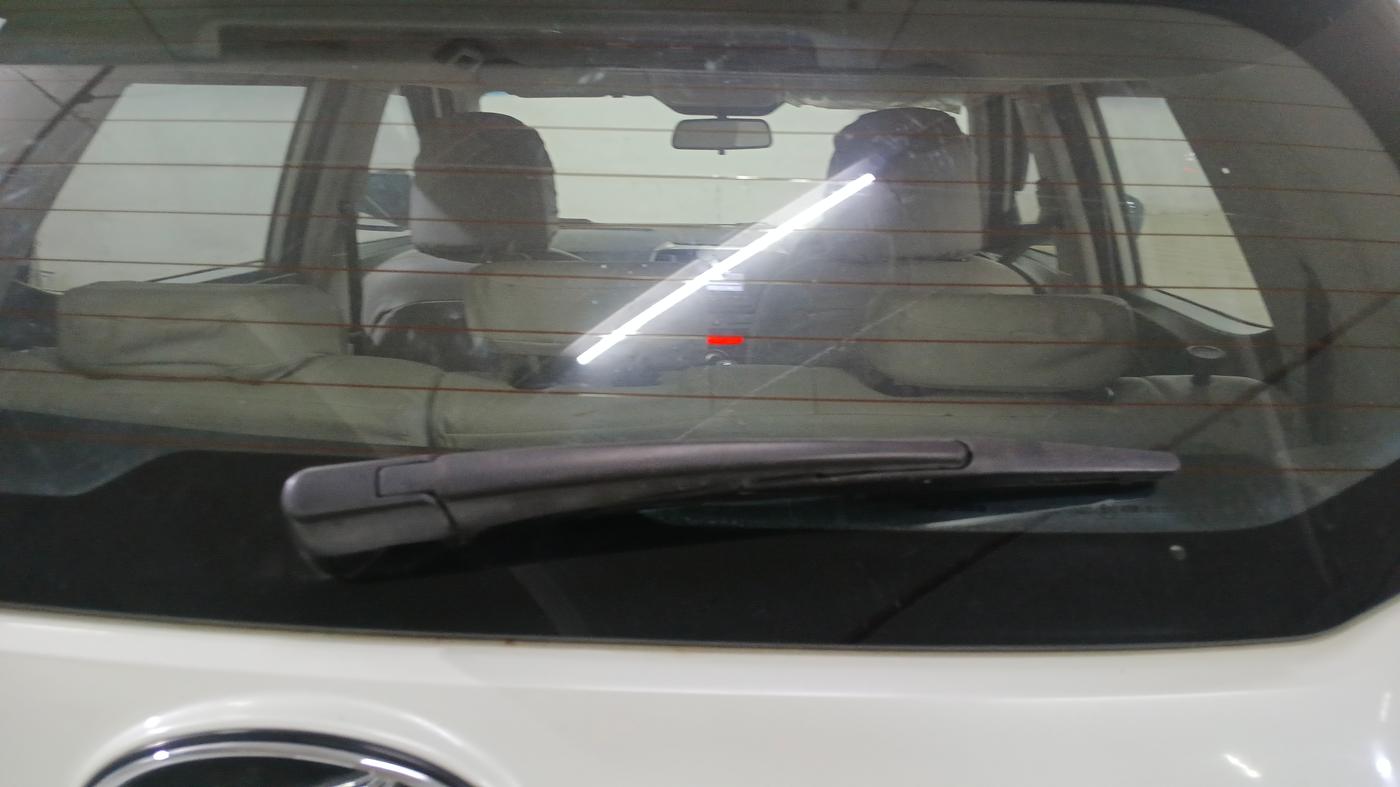 2020 Mahindra XUV300 W8 1.5 DIESEL, Diesel, Manual, 69,693 km, Rear Wiper
