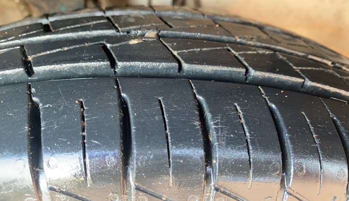 2022 Maruti Alto LXI O, Petrol, Manual, 8,051 km, Right Front Tyre Tread