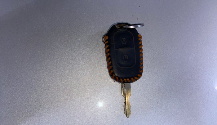 2022 Renault Kwid RXL 1.0 (O), Petrol, Manual, 16,733 km, Key Close Up