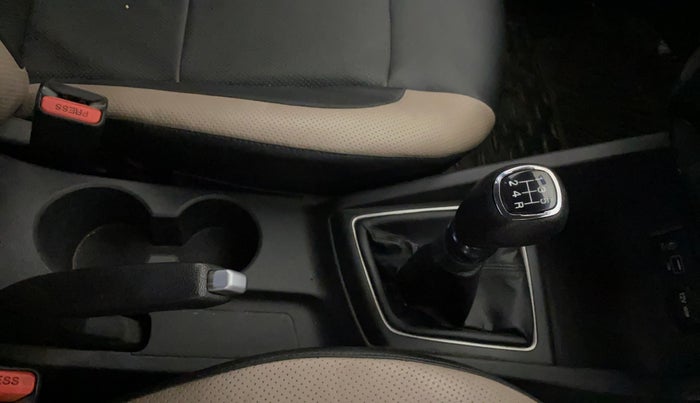 2014 Hyundai Elite i20 SPORTZ 1.2, Petrol, Manual, 68,233 km, Gear Lever