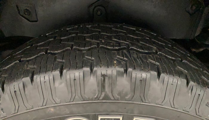 2021 Mahindra Thar LX HARD TOP 4WD MT, Diesel, Manual, 97,279 km, Left Rear Tyre Tread