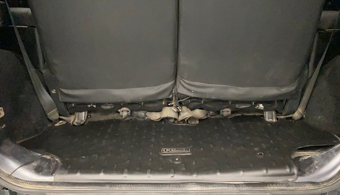 2021 Mahindra Thar LX HARD TOP 4WD MT, Diesel, Manual, 97,279 km, Boot Inside