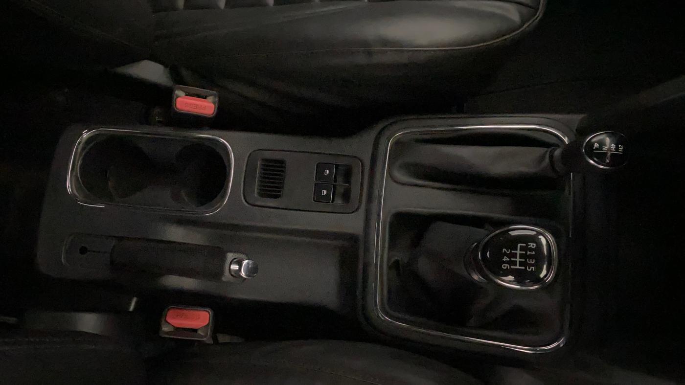 2021 Mahindra Thar LX HARD TOP 4WD MT, Diesel, Manual, 97,279 km, Gear Lever