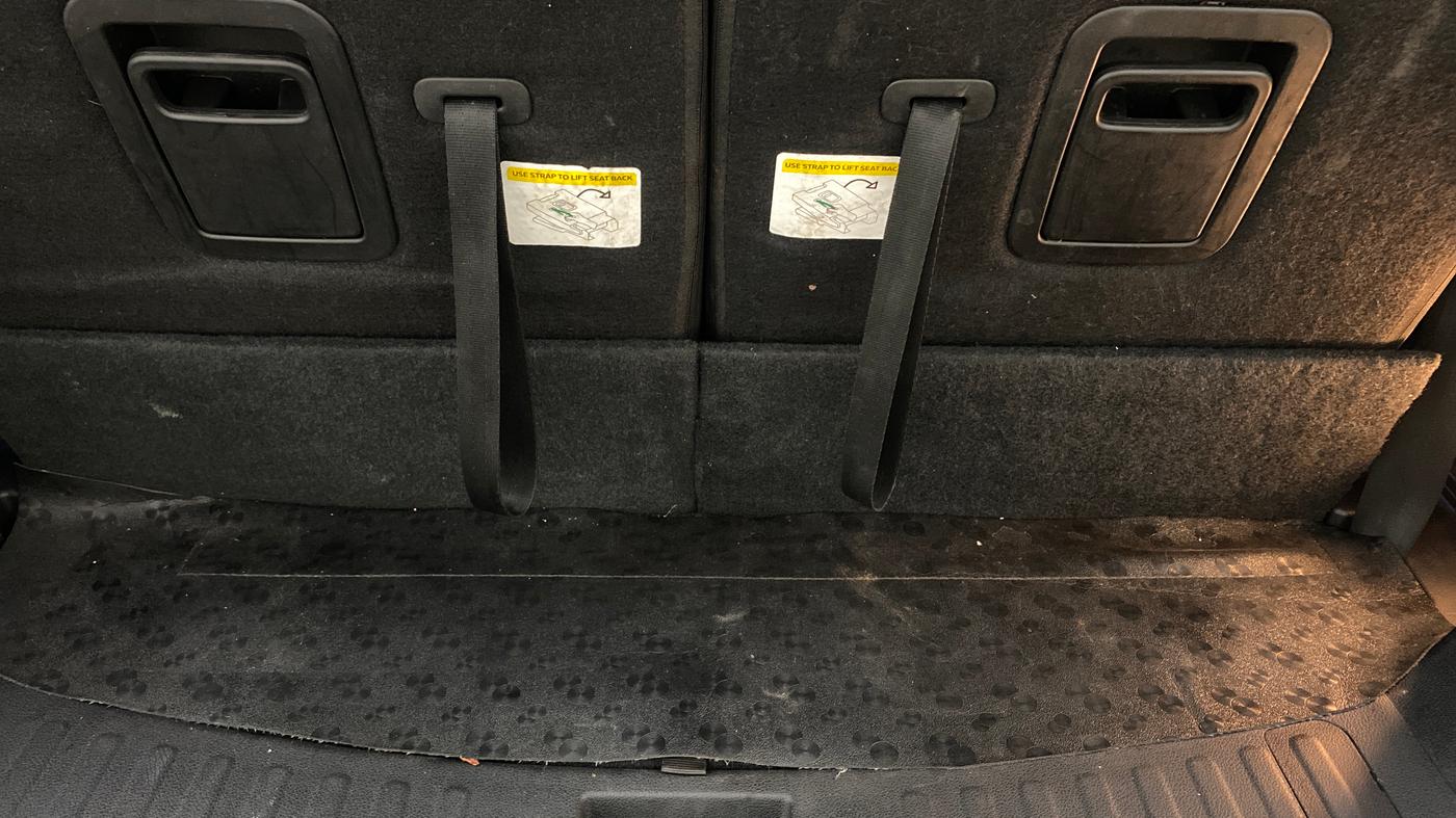 2023 Tata Safari XZA PLUS O DARK EDITION, Diesel, Automatic, 32,661 km, Boot Inside