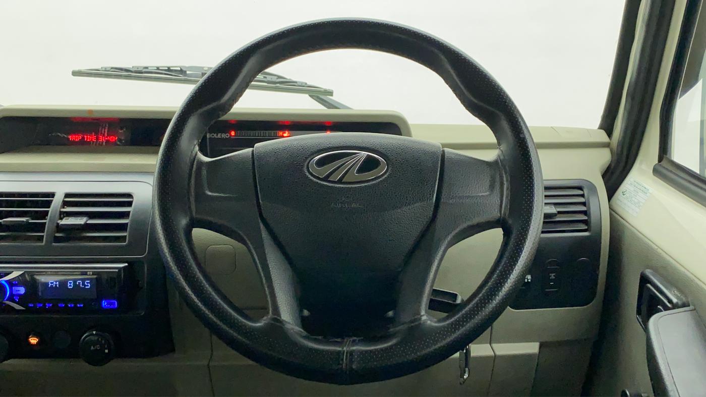 2022 Mahindra Bolero B4, Diesel, Manual, 60,148 km, Steering Wheel Close Up