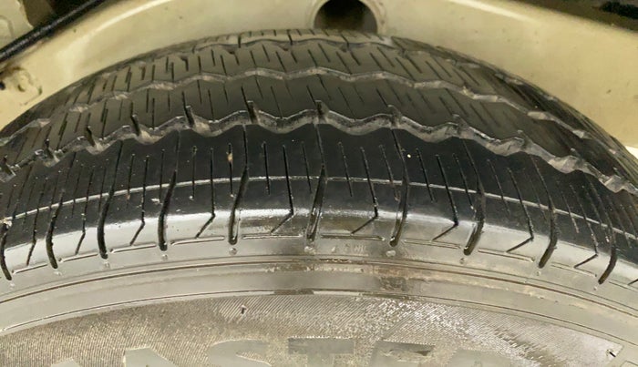 2022 Mahindra Bolero B4, Diesel, Manual, 60,148 km, Left Rear Tyre Tread