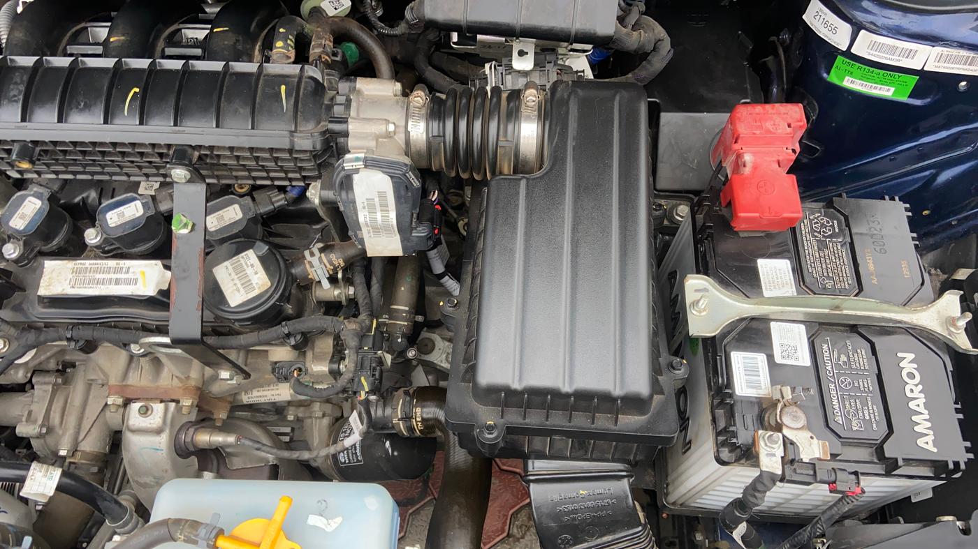 2024 Tata ALTROZ XM PLUS PETROL, Petrol, Manual, 8,236 km, Engine View - Right