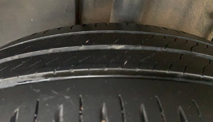 2024 Tata ALTROZ XM PLUS PETROL, Petrol, Manual, 8,236 km, Right Rear Tyre Tread