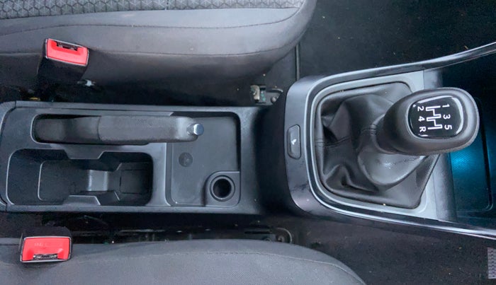 2024 Tata ALTROZ XM PLUS PETROL, Petrol, Manual, 8,236 km, Gear Lever