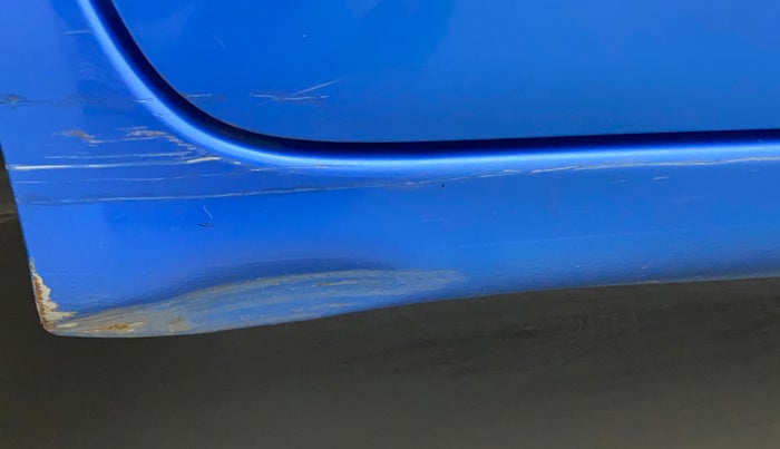2013 Honda Brio S MT, Petrol, Manual, 76,756 km, Right running board - Slightly dented