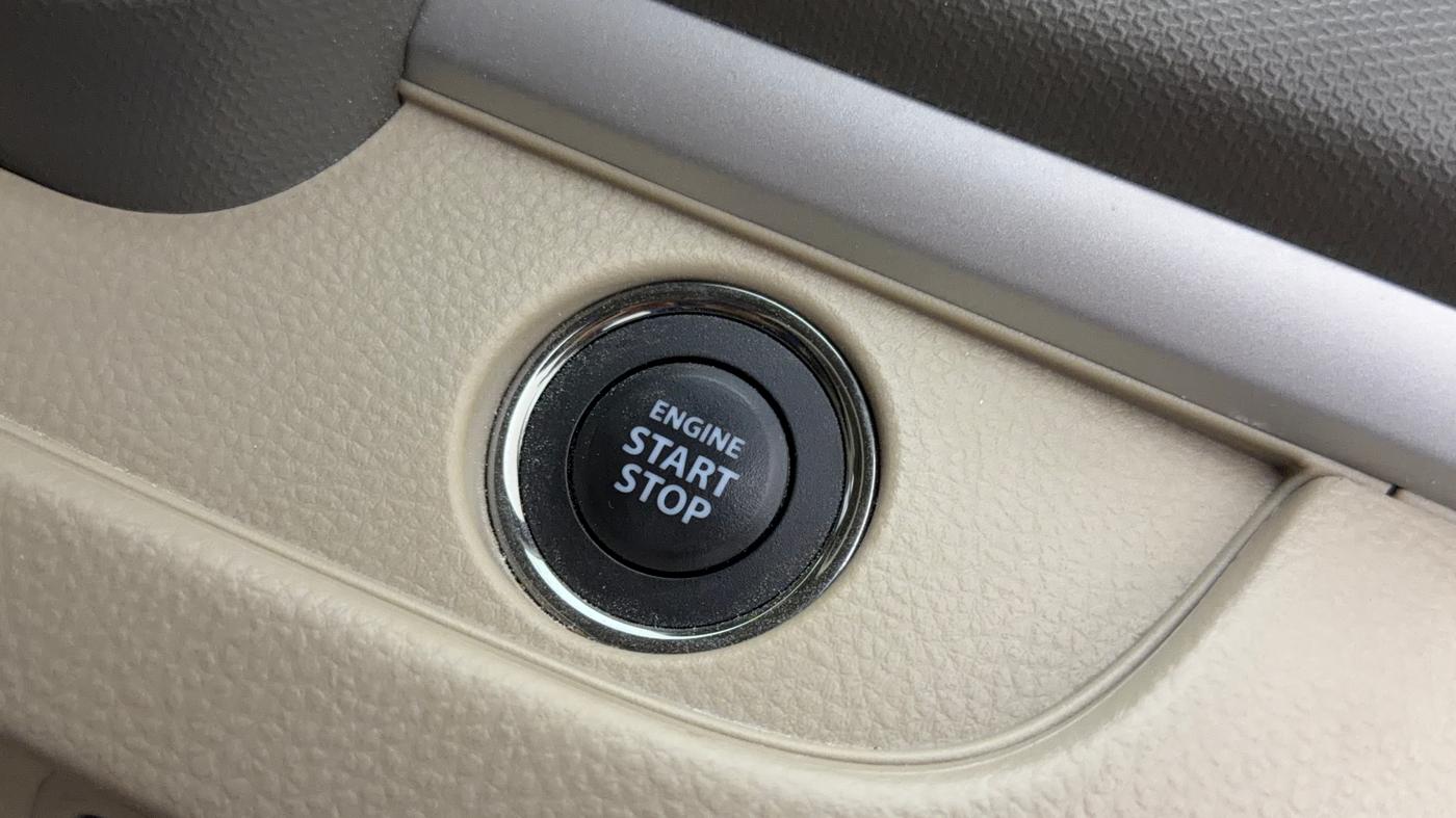 2015 Maruti Ertiga ZXI+, Petrol, Manual, 18,842 km, Keyless Start/ Stop Button