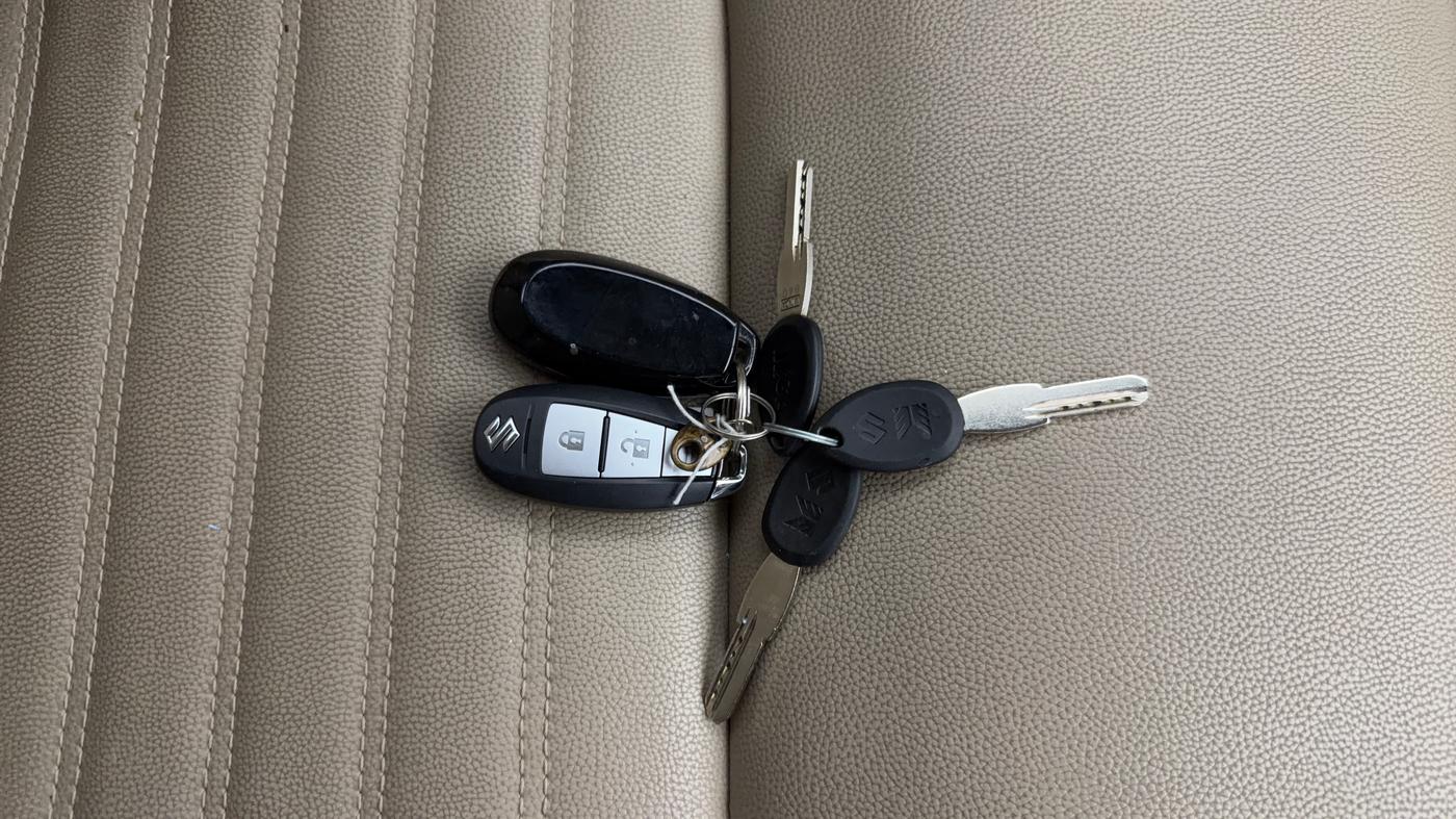 2015 Maruti Ertiga ZXI+, Petrol, Manual, 18,842 km, Key Close Up