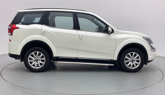 2019 Mahindra XUV500 W9 AT, Diesel, Automatic, 34,625 km, Right Side View
