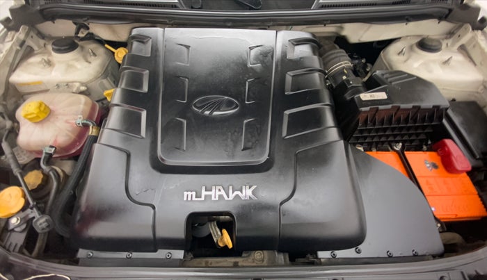 2019 Mahindra XUV500 W9 AT, Diesel, Automatic, 34,625 km, Open Bonet