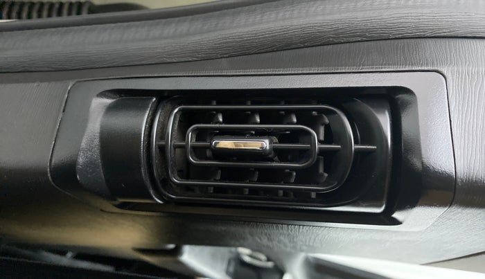 2019 Mahindra XUV500 W9 AT, Diesel, Automatic, 34,625 km, Rear AC Vents