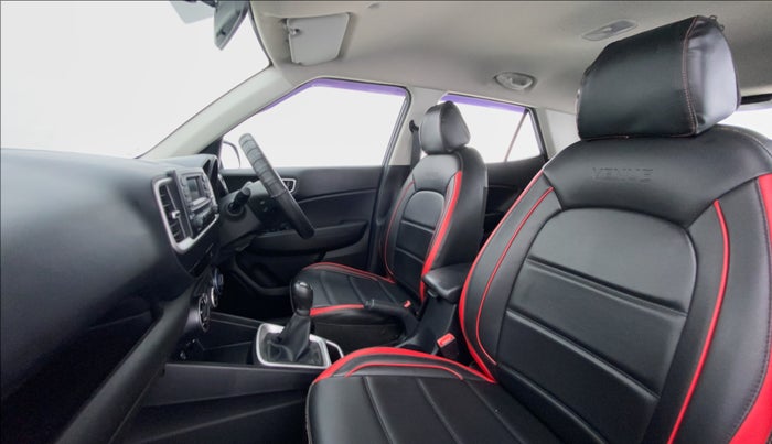 2020 Hyundai VENUE S MT 1.2 KAPPA, Petrol, Manual, 27,313 km, Right Side Front Door Cabin