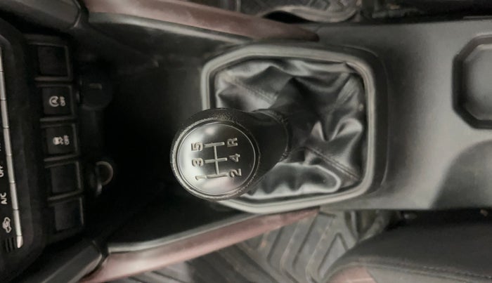 2024 Maruti Grand Vitara DELTA SMART HYBRID, Petrol, Manual, 47,995 km, Gear Lever