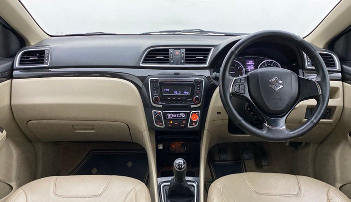 2015 Maruti Ciaz ZXI, Petrol, Manual, 45,748 km, Dashboard