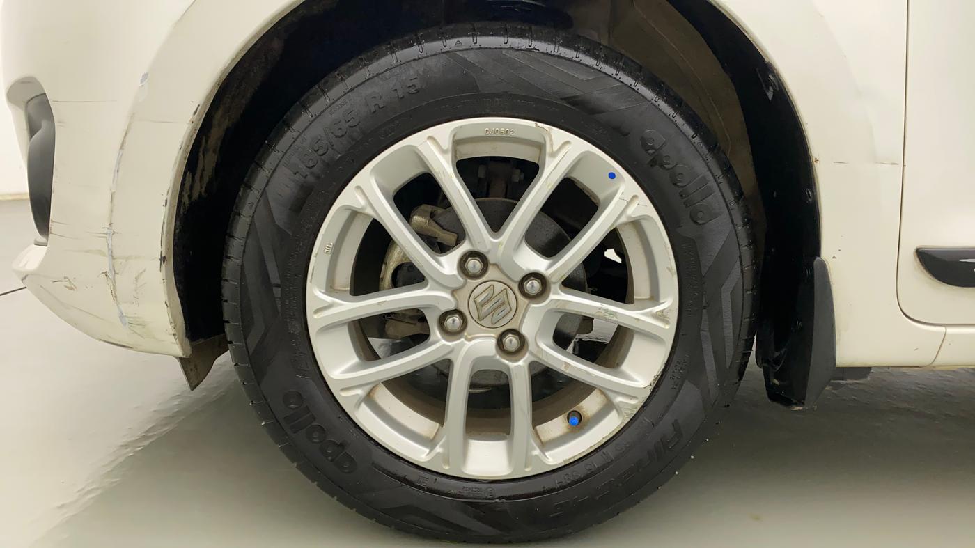 2019 Maruti Swift ZXI AMT, Petrol, Automatic, 22,388 km, Left Front Wheel