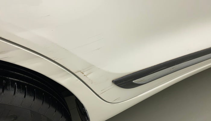 2019 Maruti Swift ZXI AMT, Petrol, Automatic, 22,388 km, Right rear door - Slightly dented