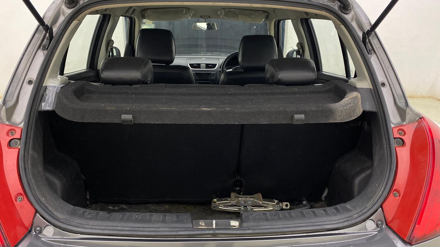 2017 Maruti Swift VXI, Petrol, Manual, 45,756 km, Boot Inside