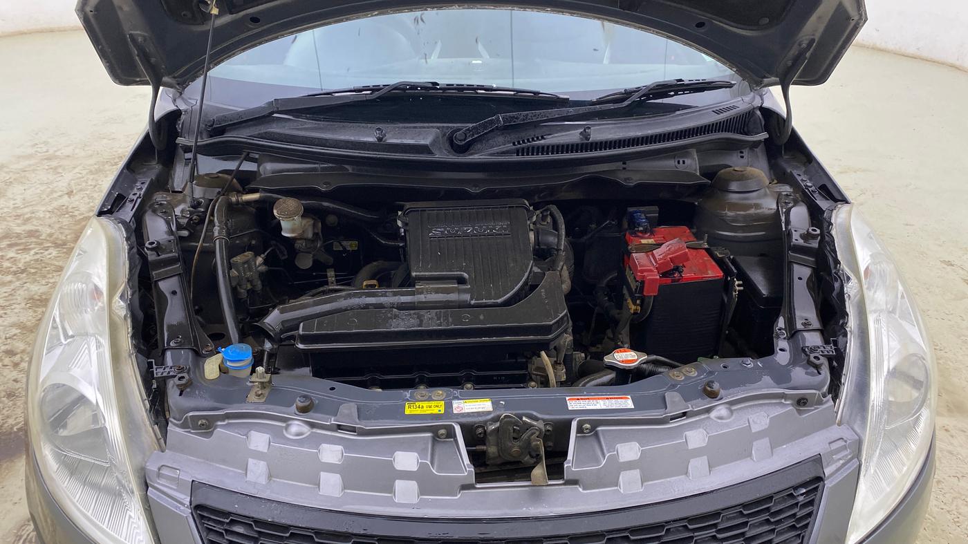 2017 Maruti Swift VXI, Petrol, Manual, 45,756 km, Engine View