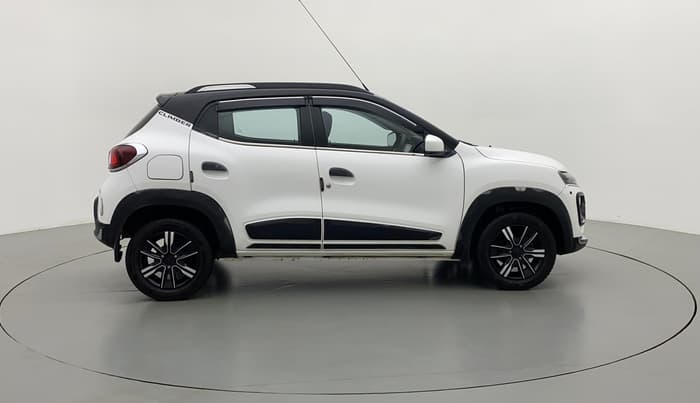 2022 Renault Kwid CLIMBER 1.0 AMT (O) DUAL TONE, Petrol, Automatic, 4,777 km, Right Side