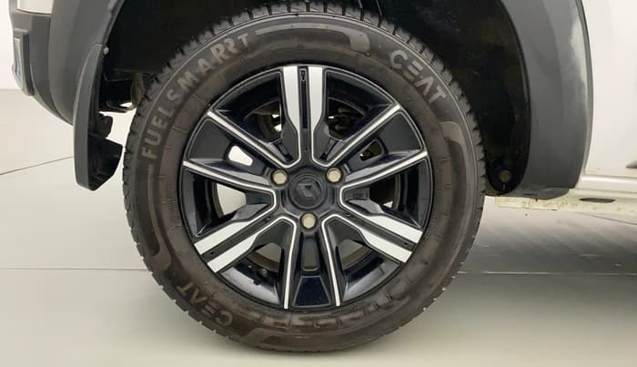 2022 Renault Kwid CLIMBER 1.0 AMT (O) DUAL TONE, Petrol, Automatic, 4,777 km, Right Rear Wheel