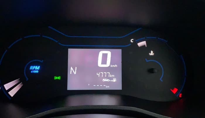 2022 Renault Kwid CLIMBER 1.0 AMT (O) DUAL TONE, Petrol, Automatic, 4,777 km, Odometer Image