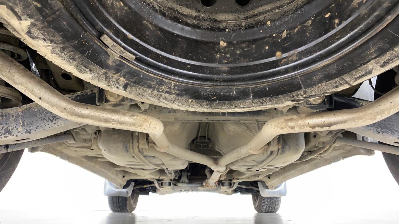 2015 Mahindra XUV500 W4, Diesel, Manual, 65,008 km, Rear Underbody