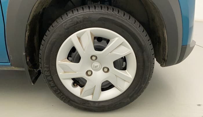 2022 Renault Kwid RXT 1.0 AMT (O), Petrol, Automatic, 2,063 km, Right Front Wheel
