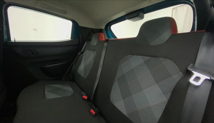 2022 Renault Kwid RXT 1.0 AMT (O), Petrol, Automatic, 2,063 km, Right Side Rear Door Cabin