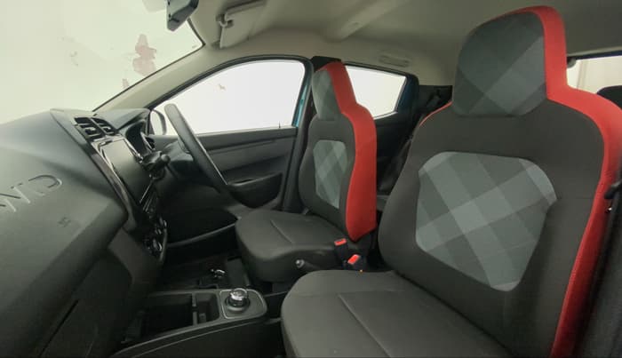 2022 Renault Kwid RXT 1.0 AMT (O), Petrol, Automatic, 2,063 km, Right Side Front Door Cabin